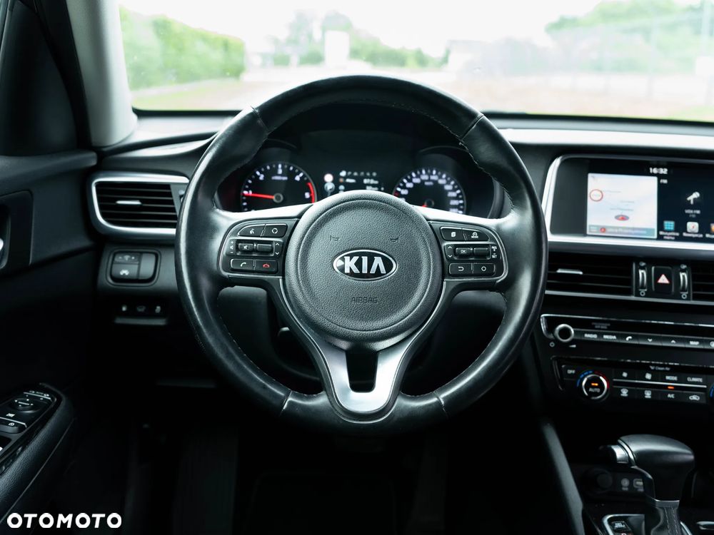 Kia Optima 1.7 CRDI XL DCT - 23