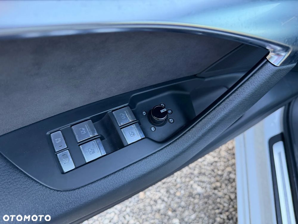 Audi A6 Avant 45 TDI quattro tiptronic - 34