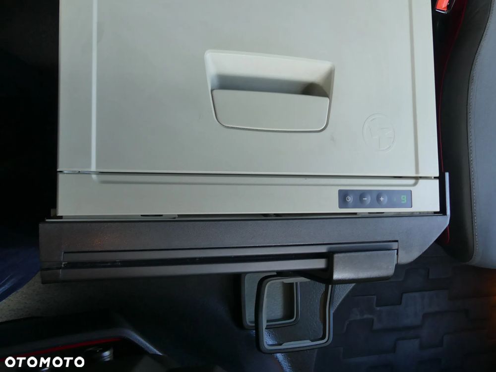 Volvo FH4 460 / EURO 6 / AUTOMAT / STANDARD / - 33