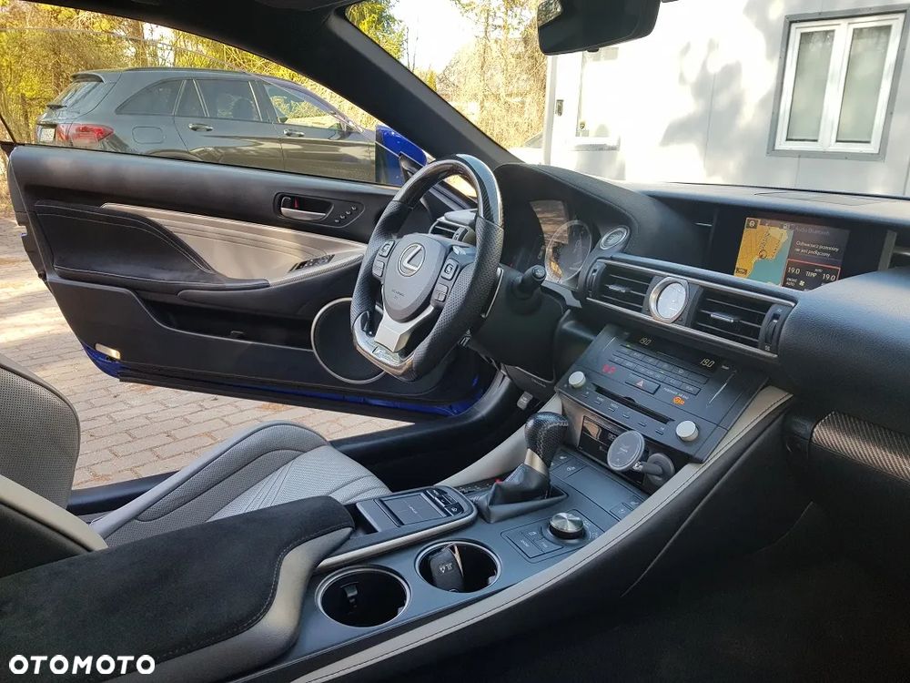 Lexus RC F Prestige - 19