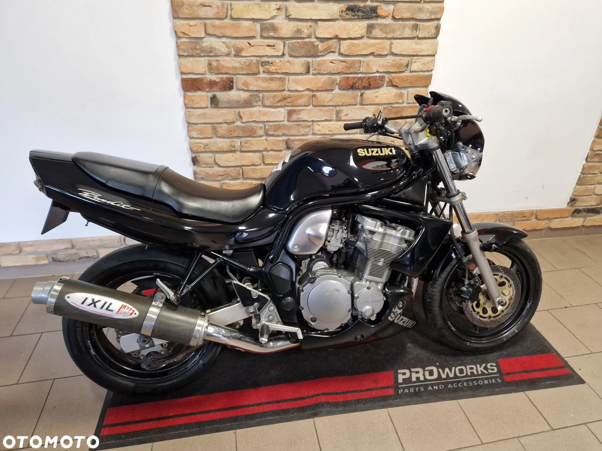 Suzuki Bandit - 2