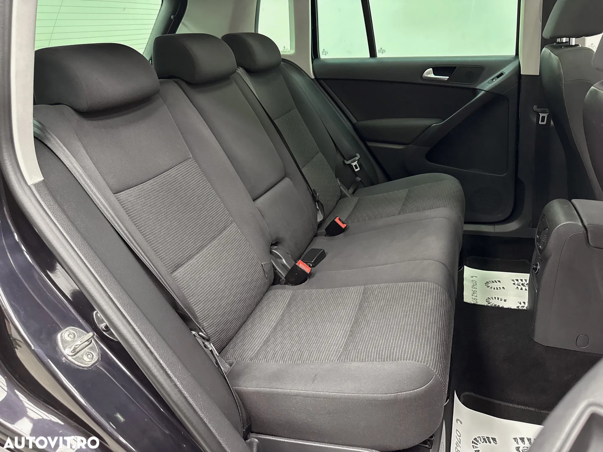 Volkswagen Tiguan 2.0 TDI BMT Trend & Fun - 13