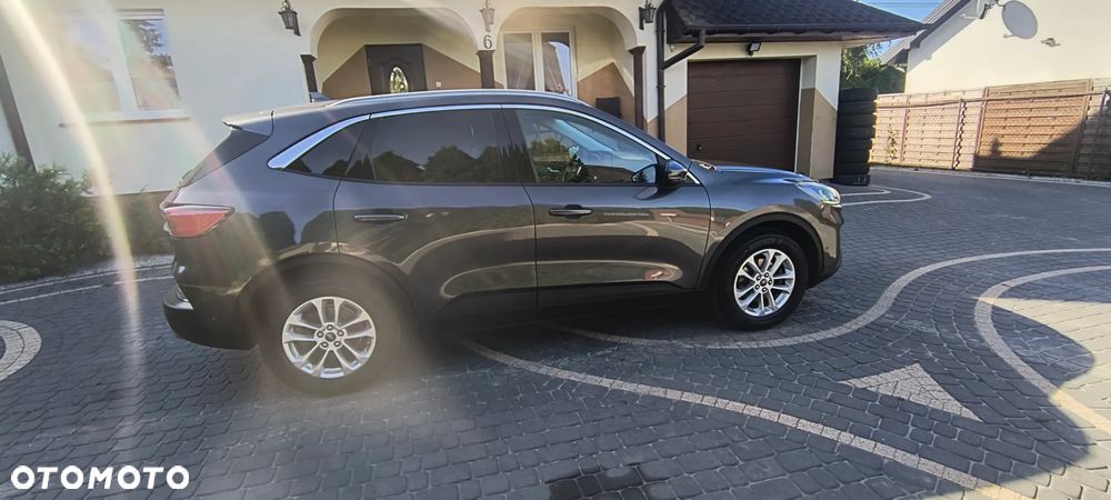 Ford Kuga 1.5 EcoBlue TITANIUM - 3