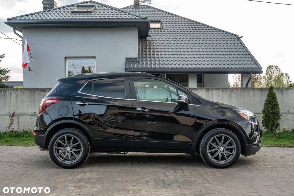 Buick Encore - 2