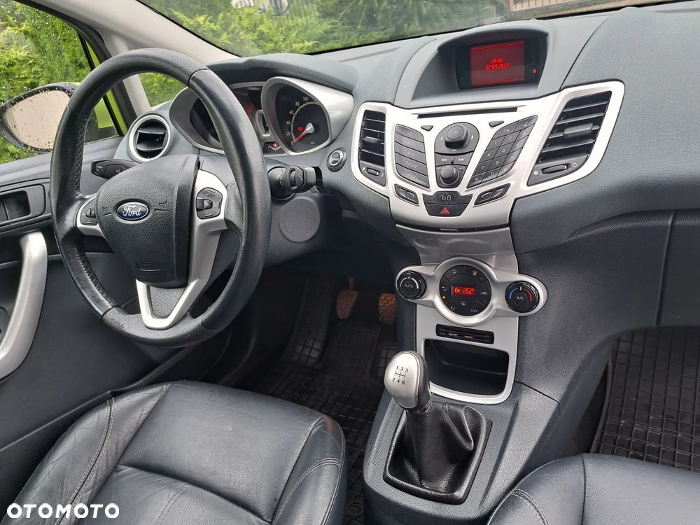 Ford Fiesta 1.6 Titanium - 7