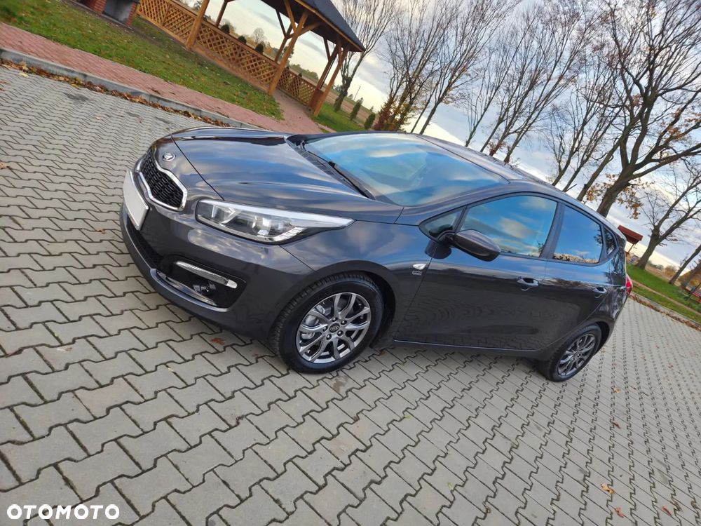 Kia Ceed 1.4 CVVT - 11