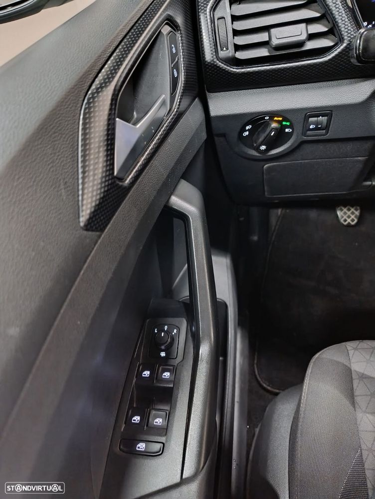 VW T-Cross 1.0 TSI Life - 25