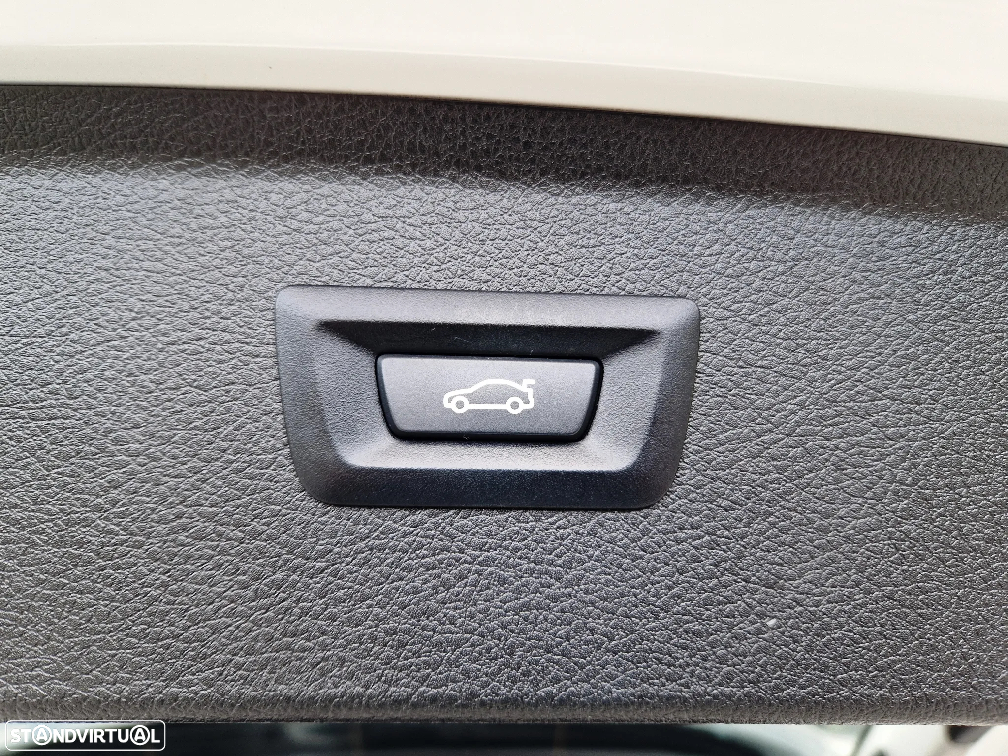 BMW 216 Active Tourer d Advantage Auto - 27