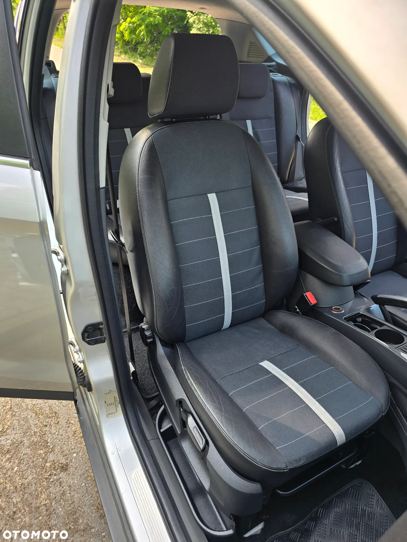 Ford Kuga 2.0 TDCi Titanium - 21