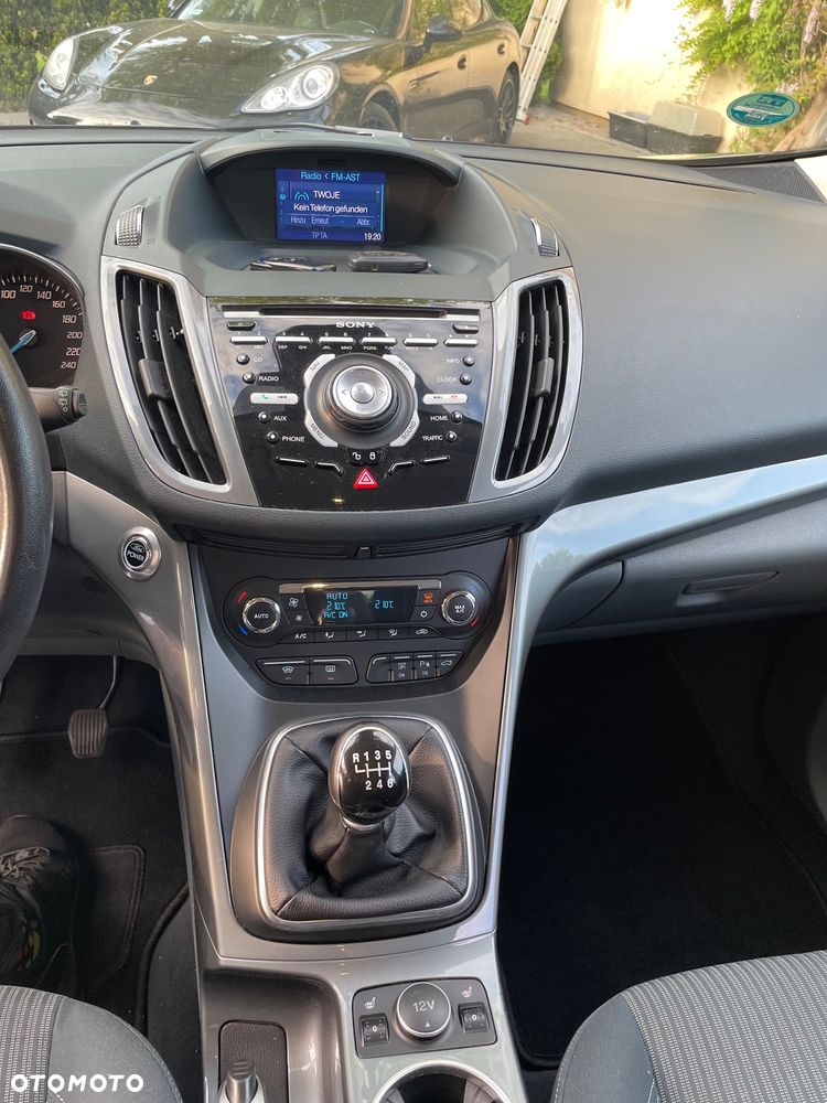 Ford Grand C-MAX - 30