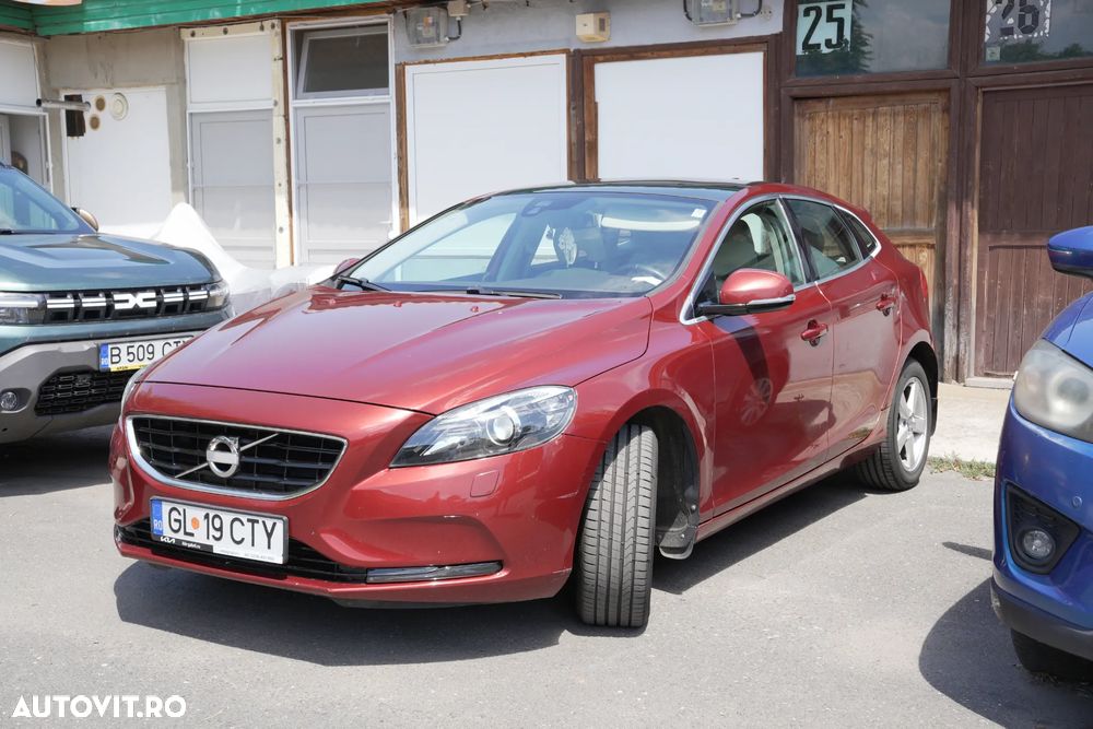 Volvo V40 D3 Summum - 2