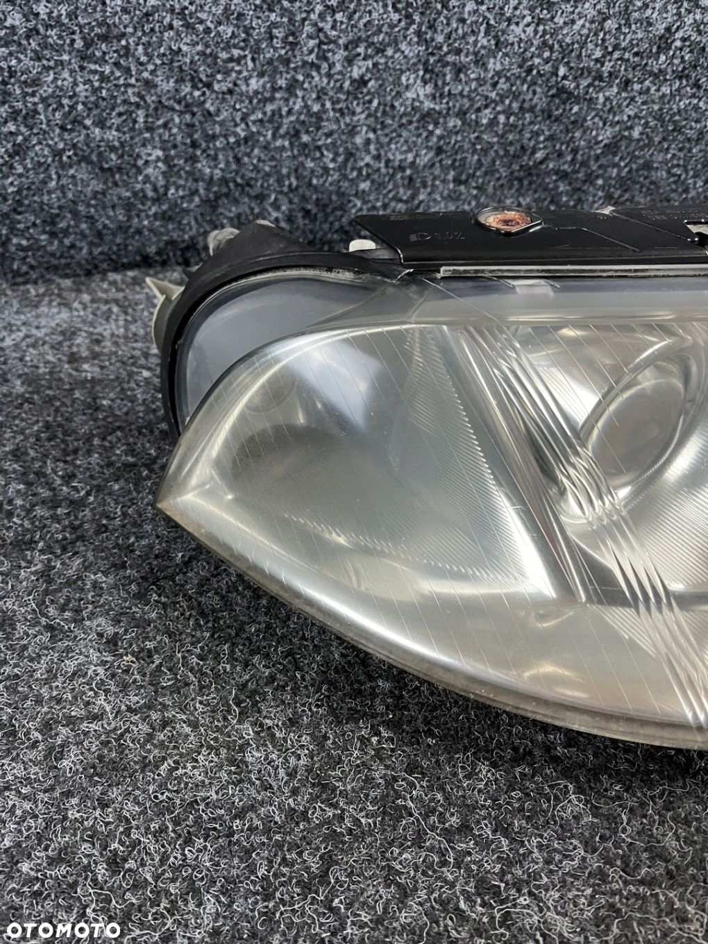 vw passat b5 fl reflektor lampa prawy przód prawa przednia OE europa - 5