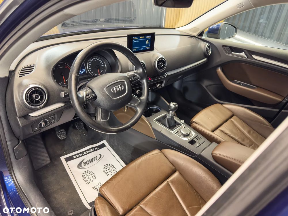Audi A3 Sportback 1.6 TDI ultra Attraction - 16