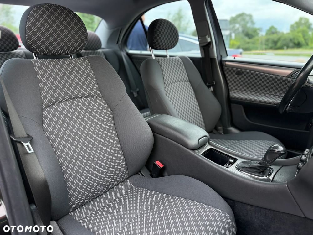 Mercedes-Benz Klasa C 200 Kompressor Automatik Avantgarde - 20