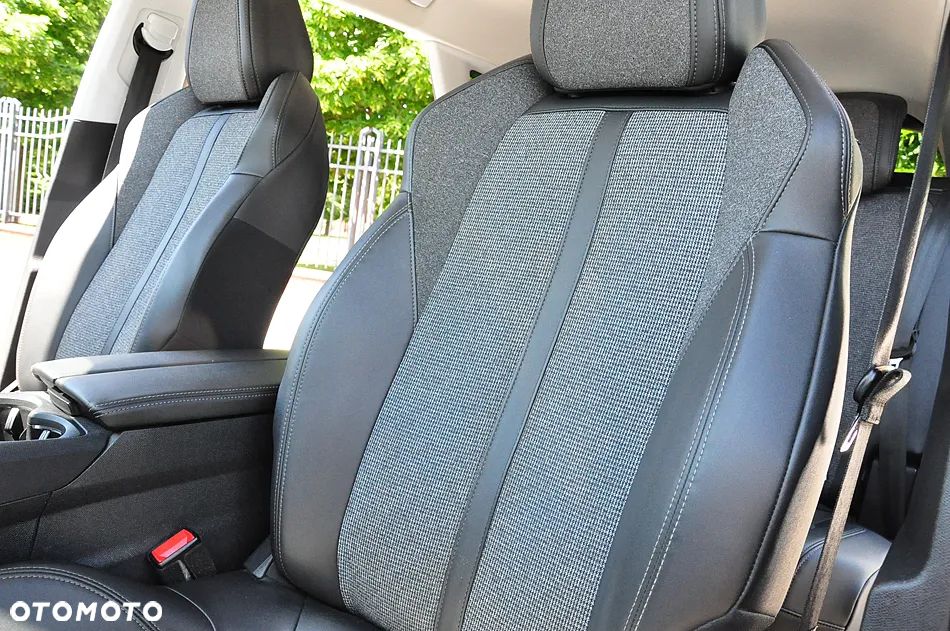 Peugeot 3008 BlueHDi 130 Stop & Start Allure Business-Paket - 17