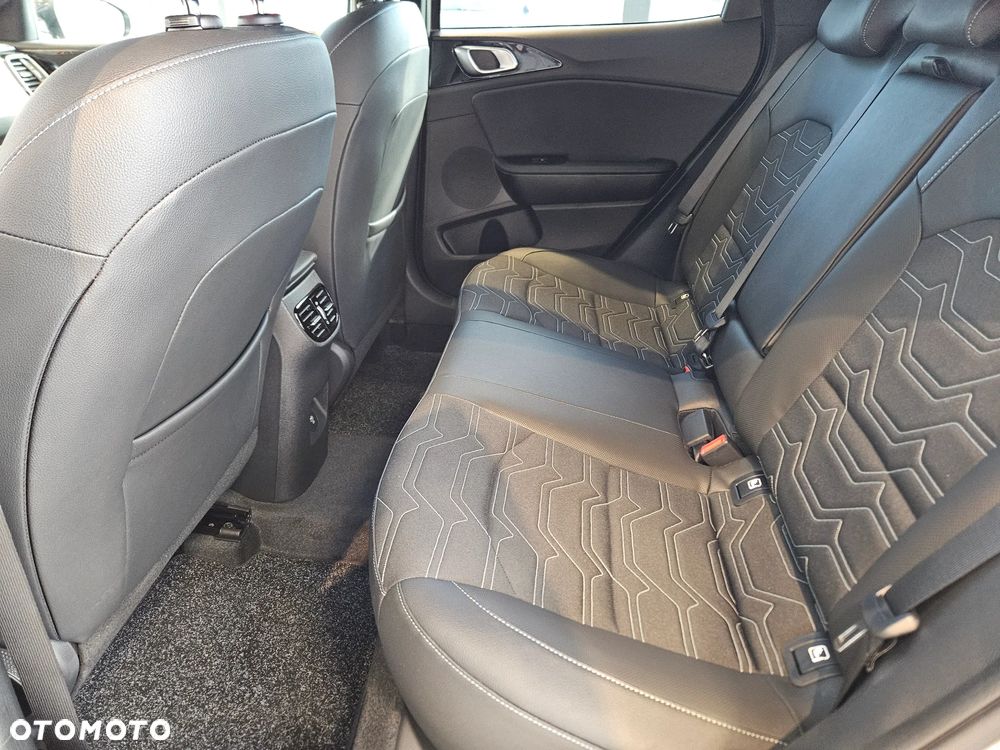 Kia XCeed 1.6 T-GDI Tribute DCT - 10