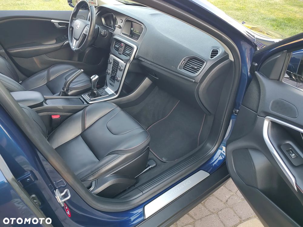 Volvo V40 Cross Country D2 Ocean Race - 18