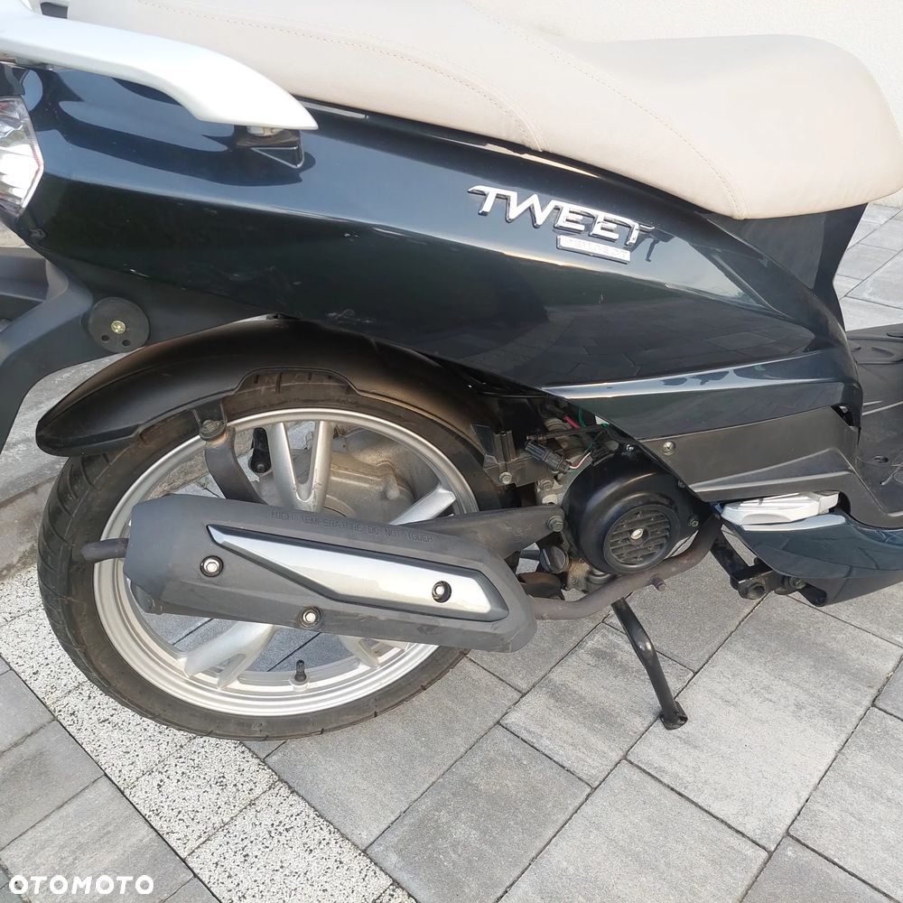 Peugeot Tweet - 9
