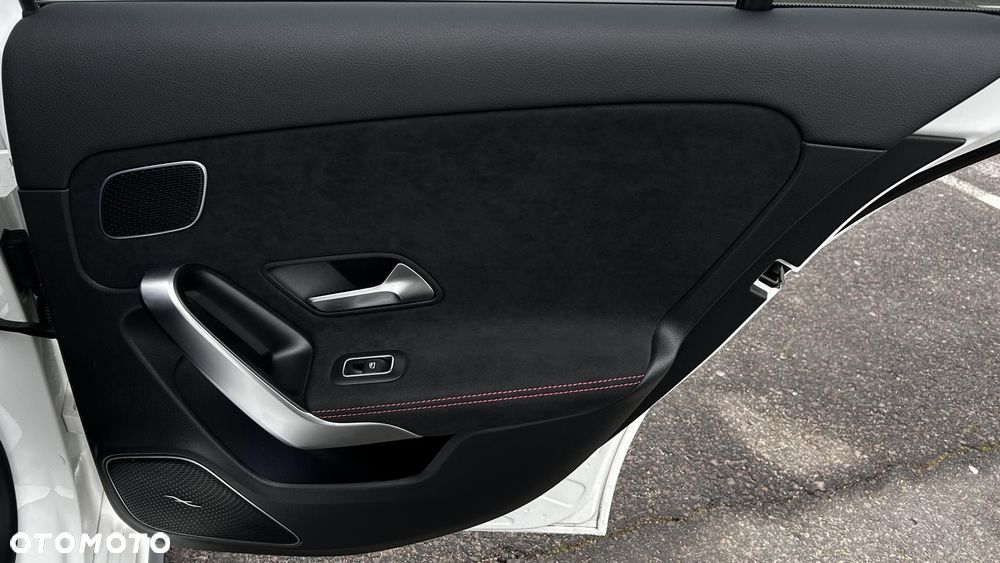 Mercedes-Benz Klasa A - 30