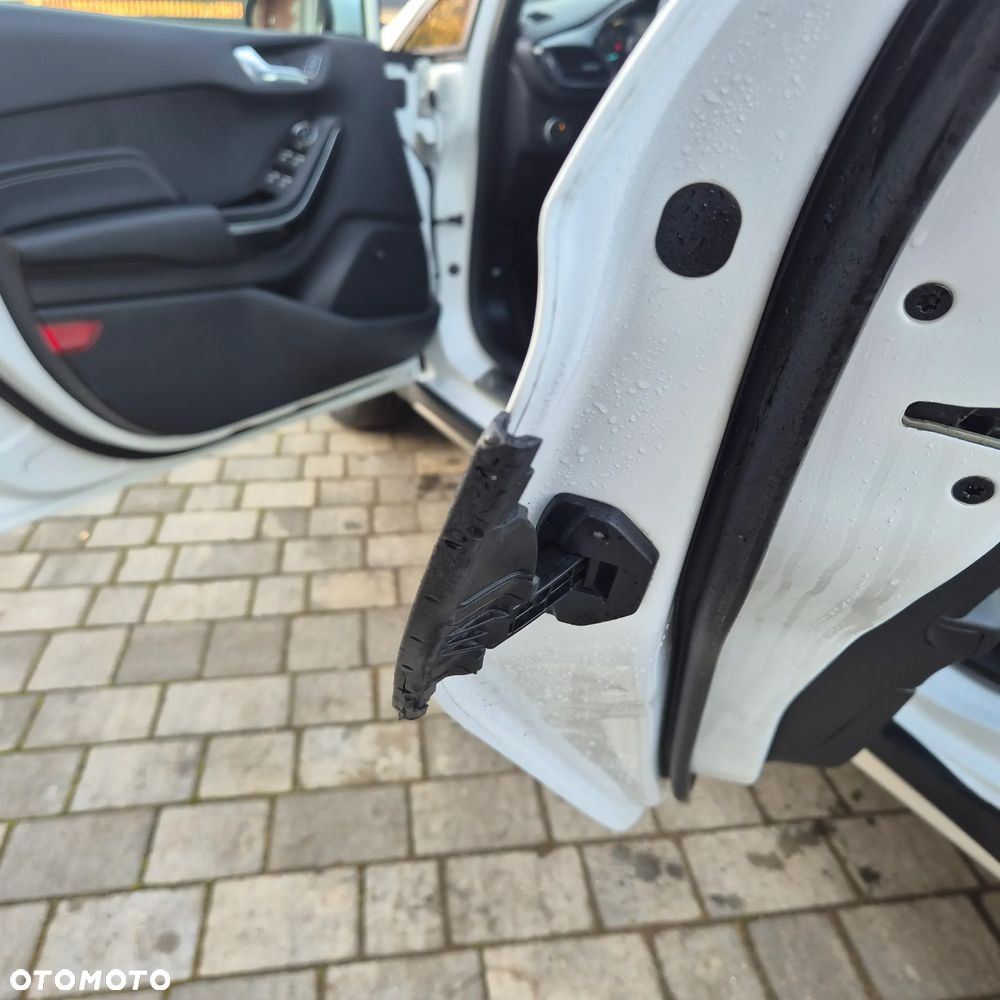 Ford Fiesta 1.0 EcoBoost S&S ACTIVE X - 29