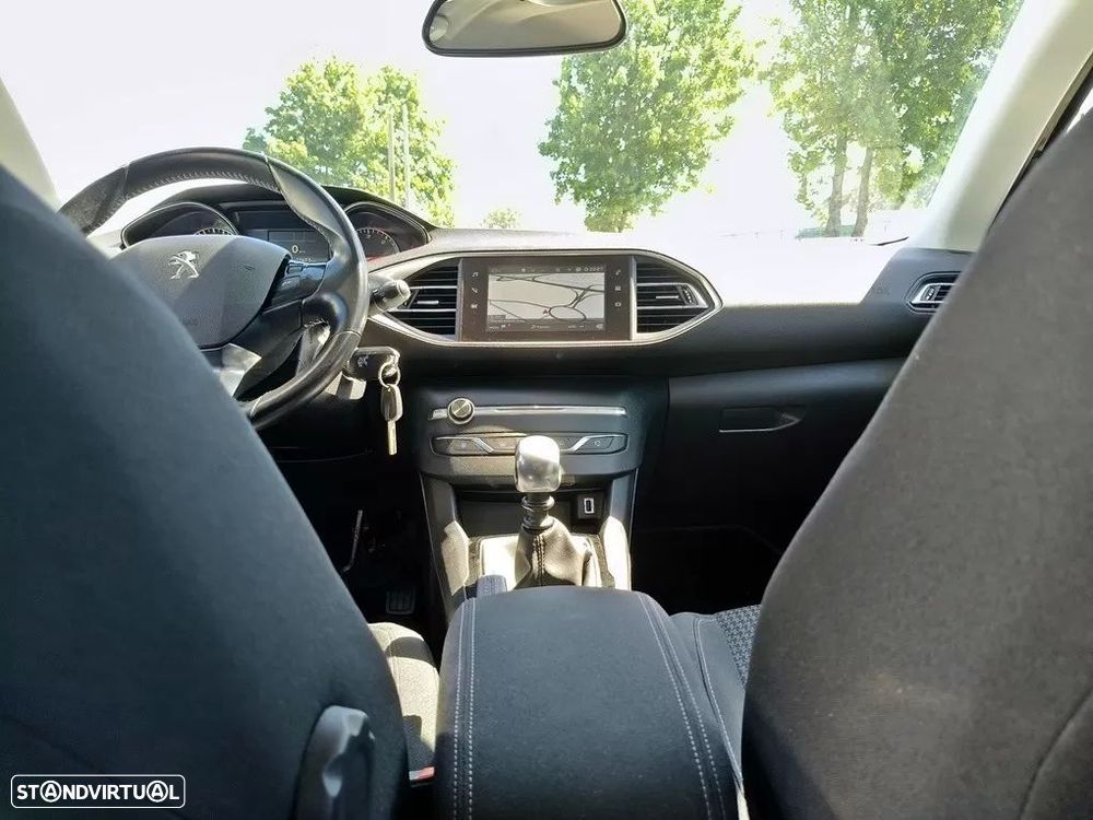 Peugeot 308 SW 1.6 BlueHDi Style - 17