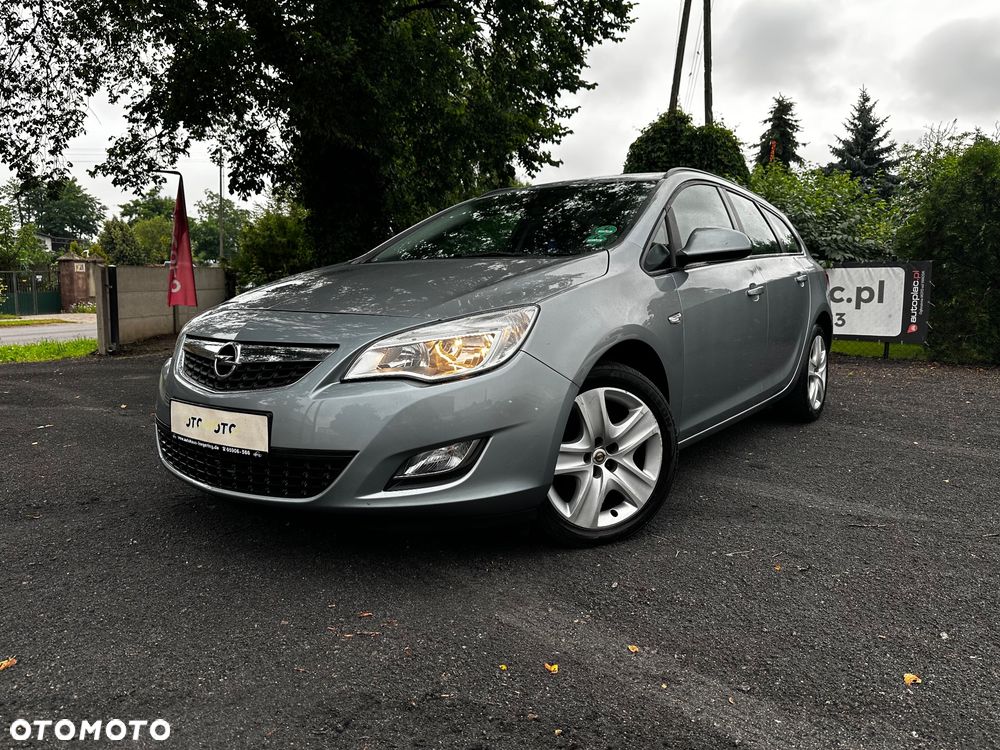 Opel Astra 1.4 150 Jahre - 2