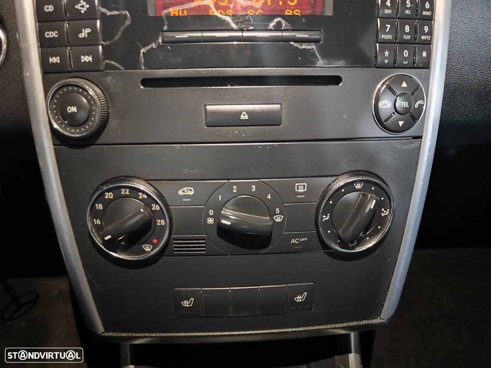 Mercedes-Benz B 200 CDI - 28