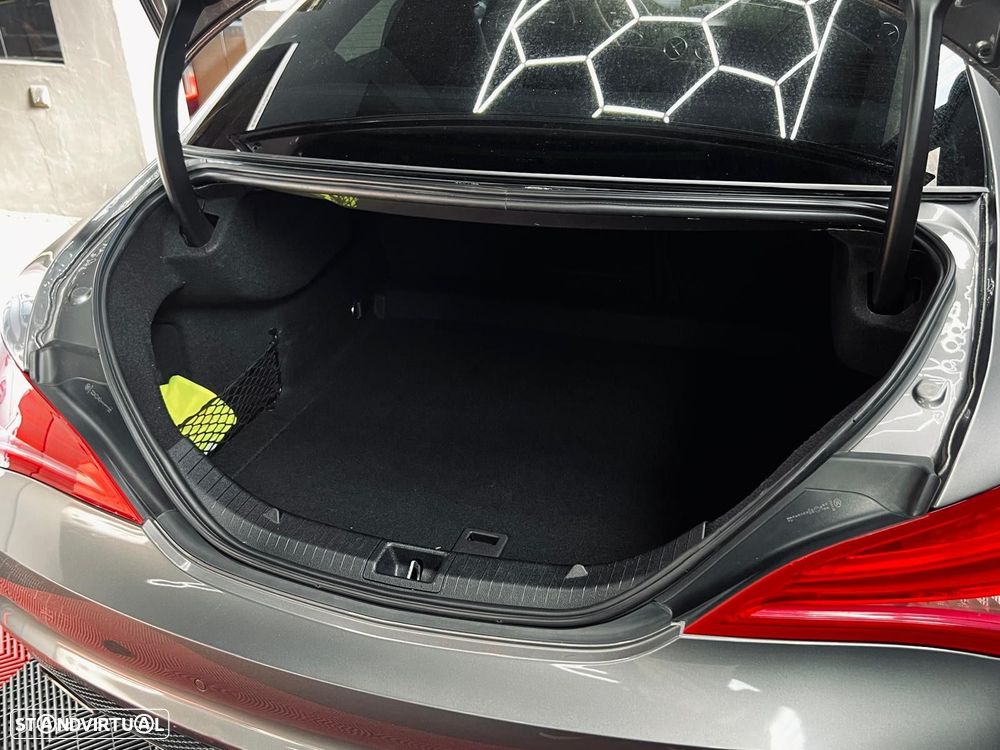 Mercedes-Benz CLA 220 CDI AMG Line Aut. - 44