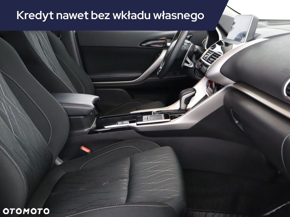 Mitsubishi Eclipse Cross - 11