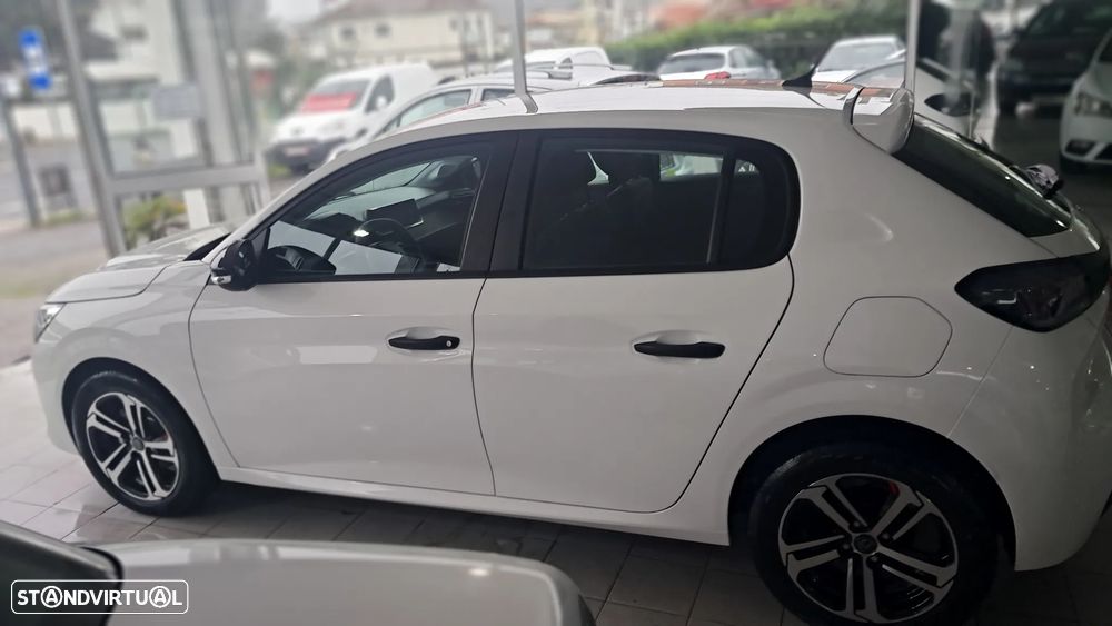 Peugeot 208 PureTech 100 Allure - 6