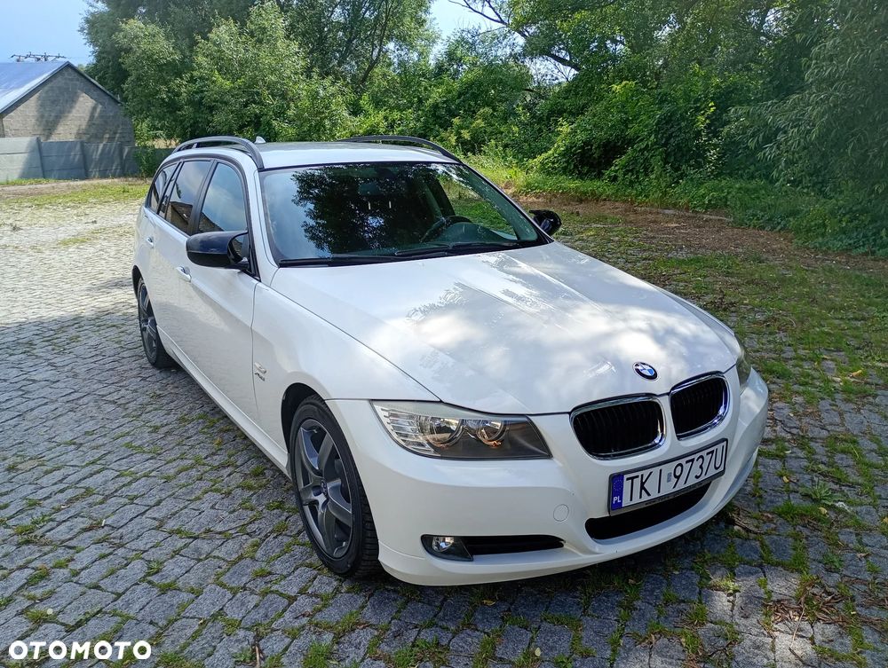 BMW Seria 3 320d xDrive DPF - 20