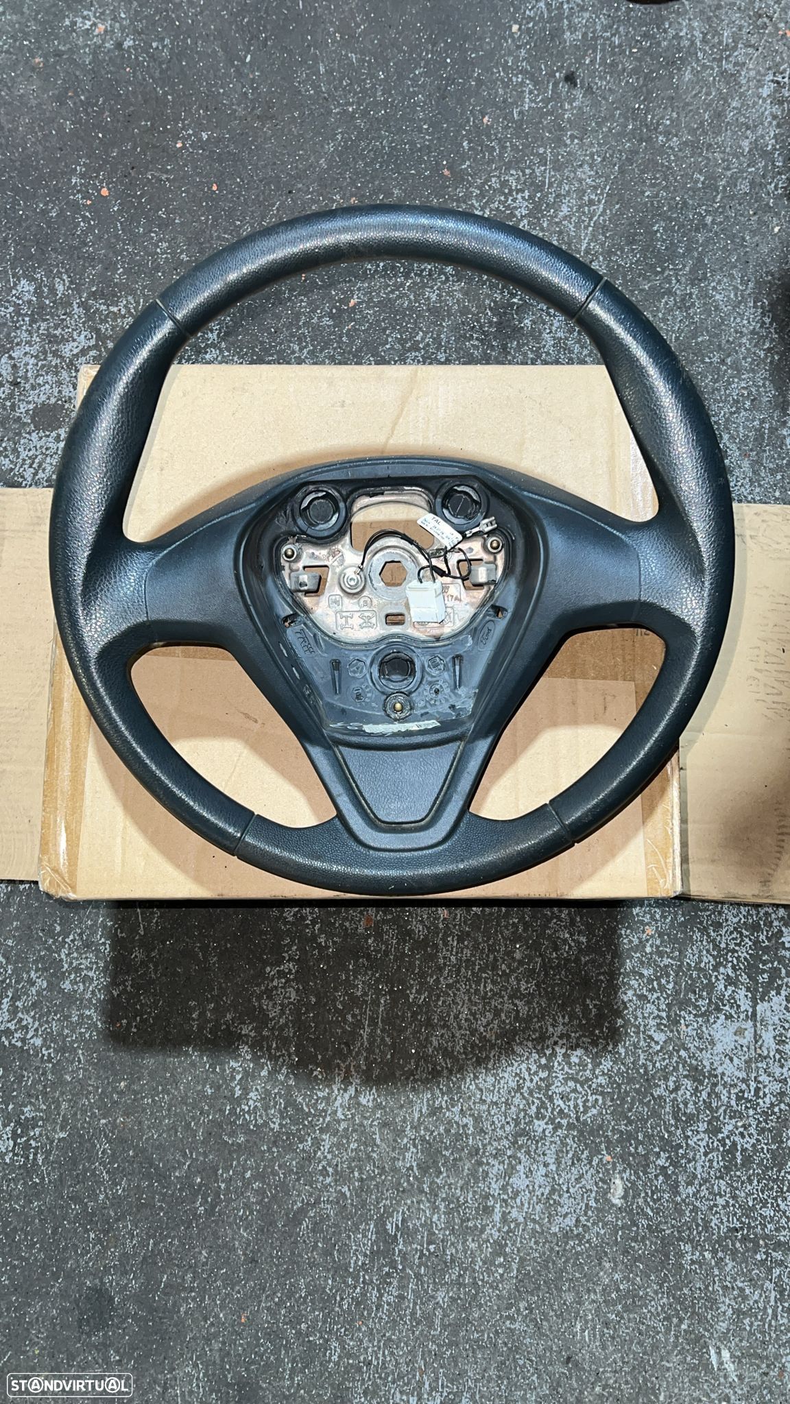 Volante Ford Fiesta V - 1