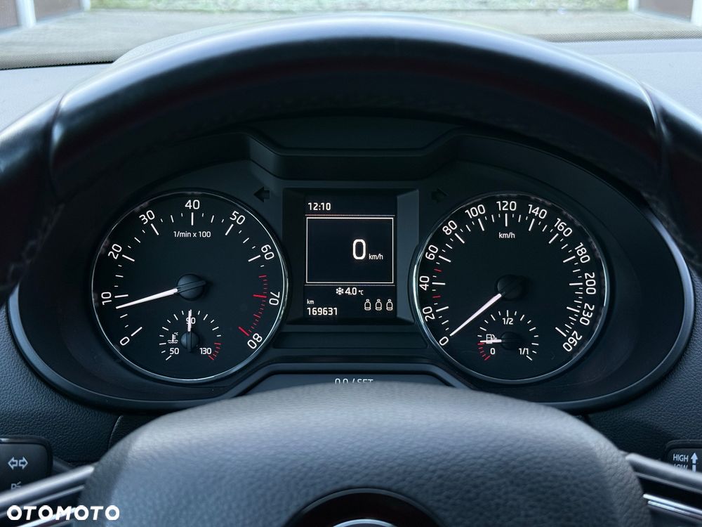 Skoda Octavia 1.4 TSI Ambition - 10