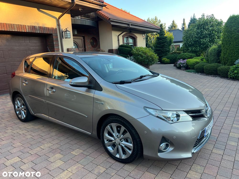 Toyota Auris - 12
