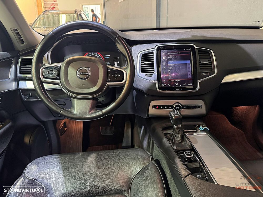 Volvo XC 90 2.0 D4 Momentum - 22