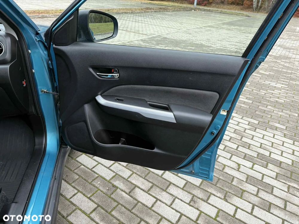 Suzuki Vitara 1.6 DDiS (4x2) Comfort+ - 11