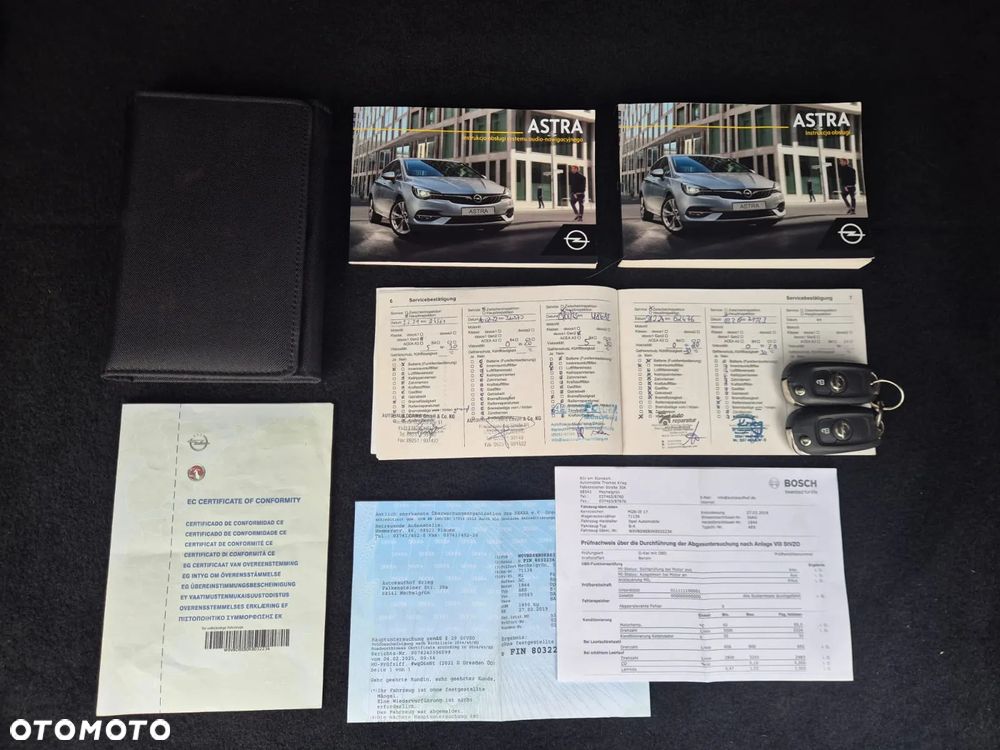 Opel Astra 1.4 Turbo 120 Jahre - 20