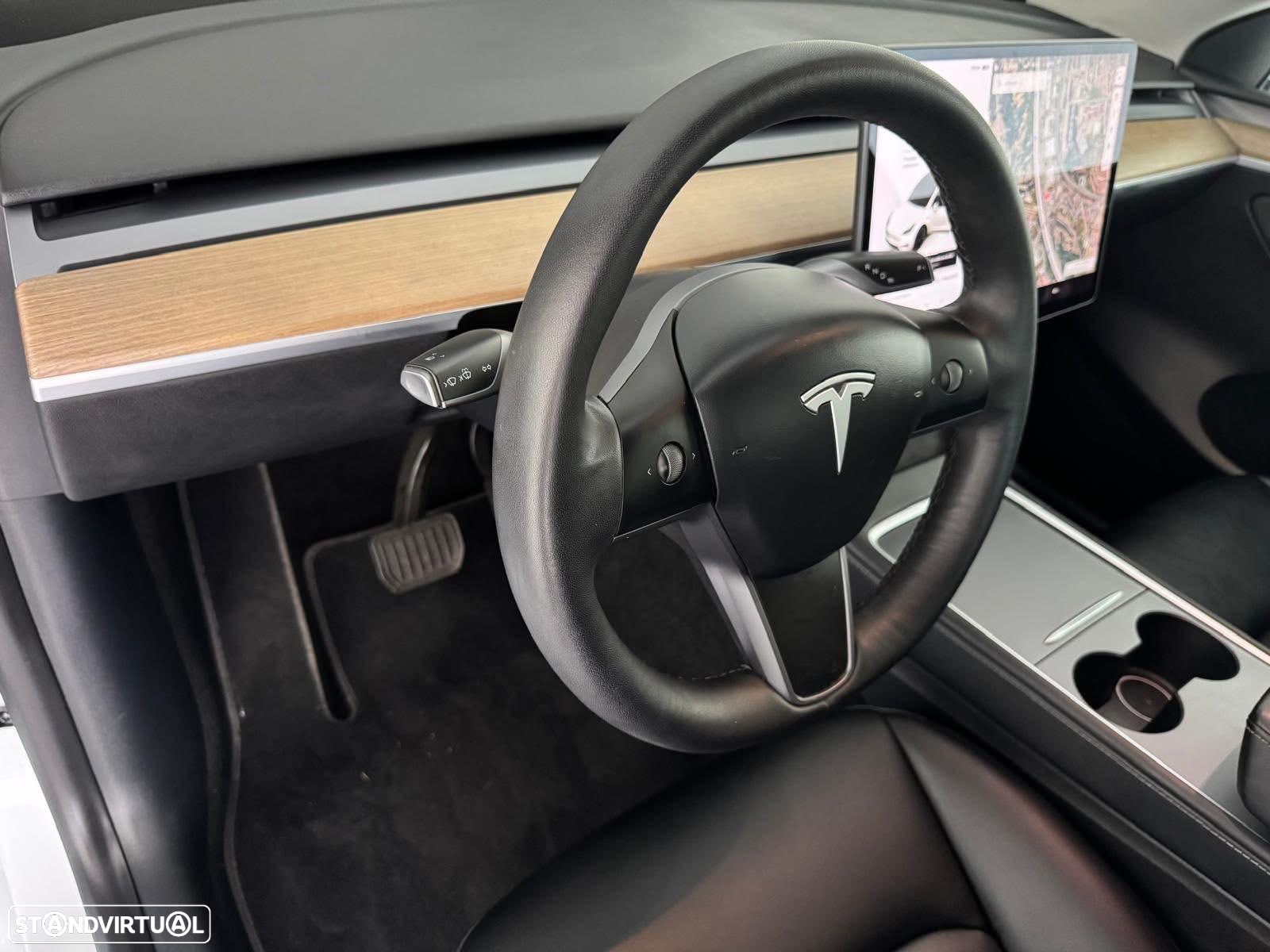 Tesla Model Y Long Range Tração Integral - 20