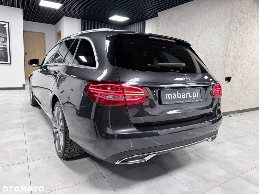 Mercedes-Benz Klasa C 300 de 9G-TRONIC Exclusive - 10