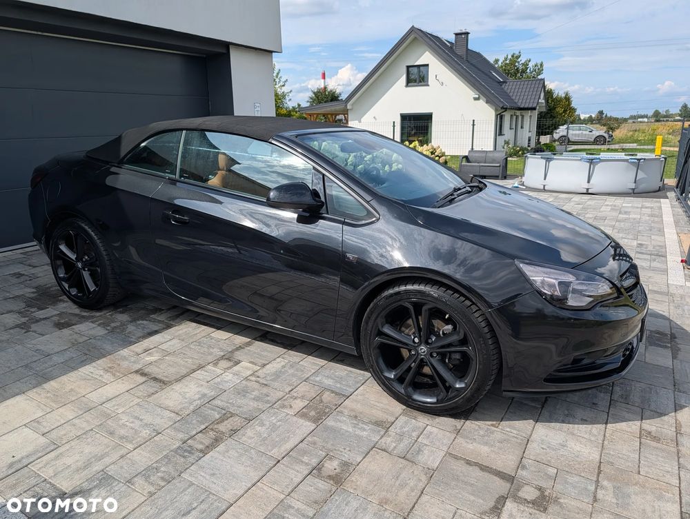 Opel Cascada 2.0 CDTI Cosmo S&S - 23