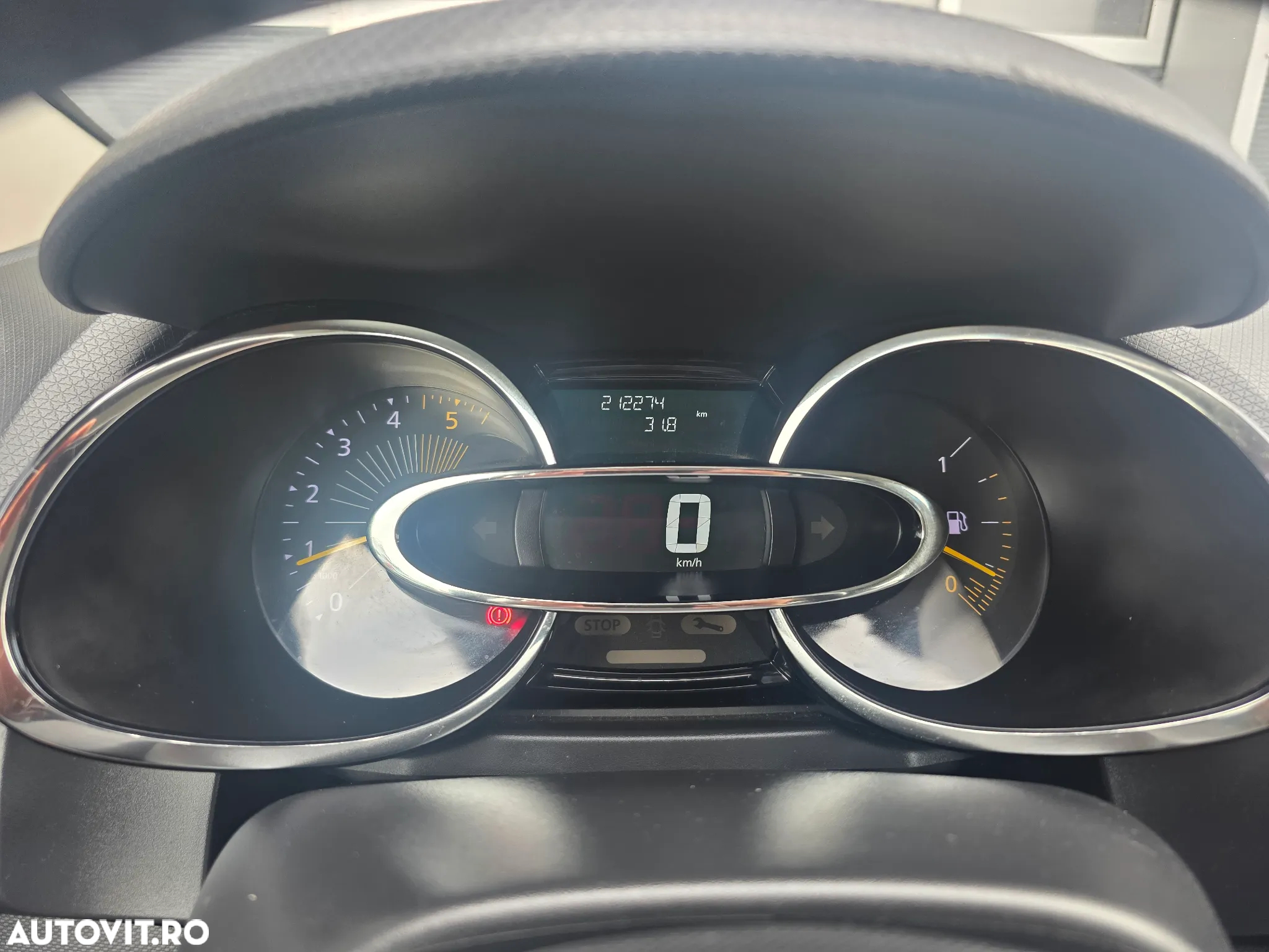 Renault Clio dCi 90 Dynamique - 23