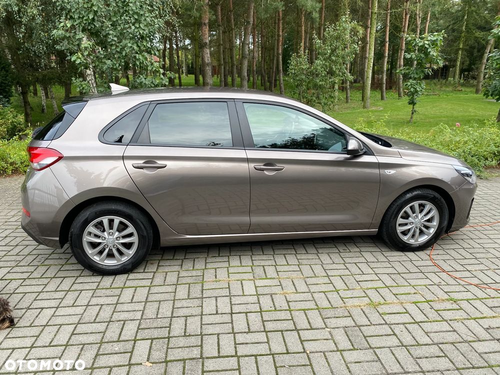 Hyundai i30 1.0 T-GDI Classic + - 7