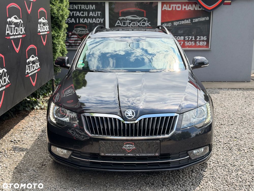 Skoda Superb 2.0 TDI DSG Ambition - 5