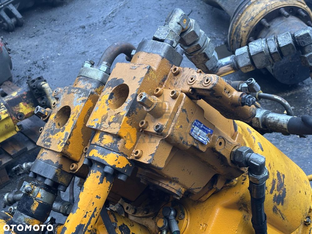 ZF 4WG180 4 WG 180 Skrzynia biegów  4WG150 4WG160 4WG190 Betonomieszarka - 4