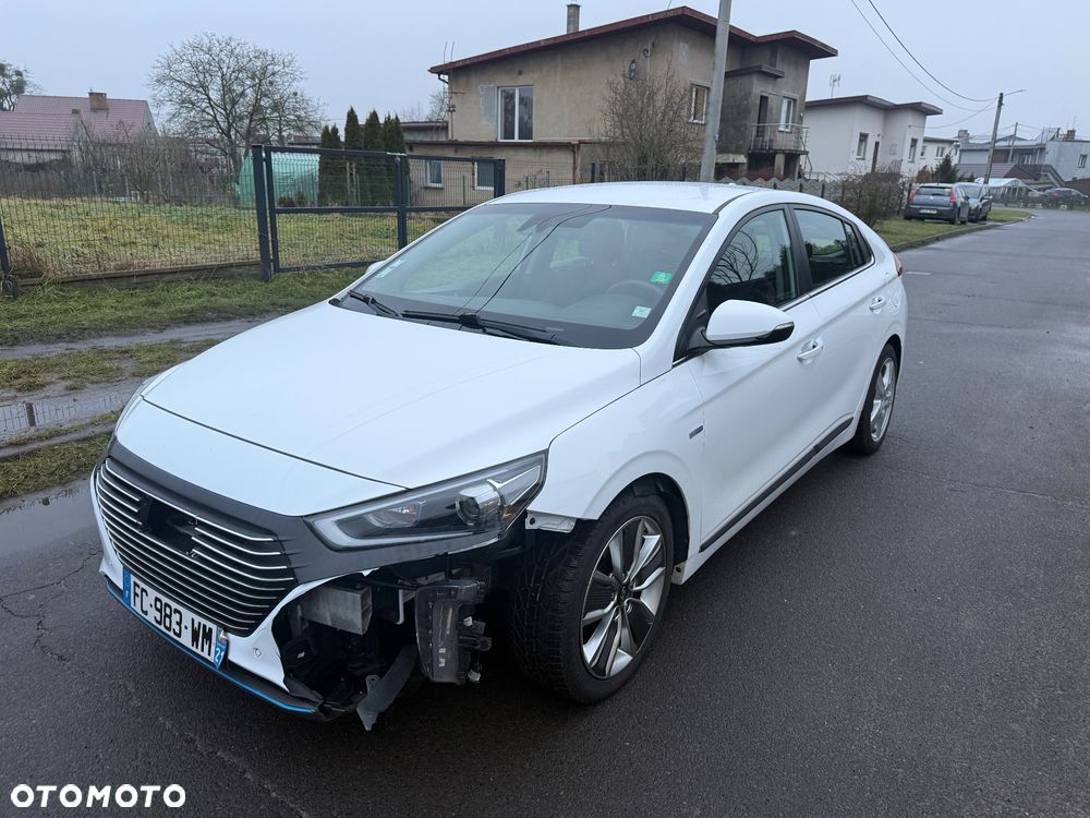 Hyundai IONIQ Hybrid Premium - 3