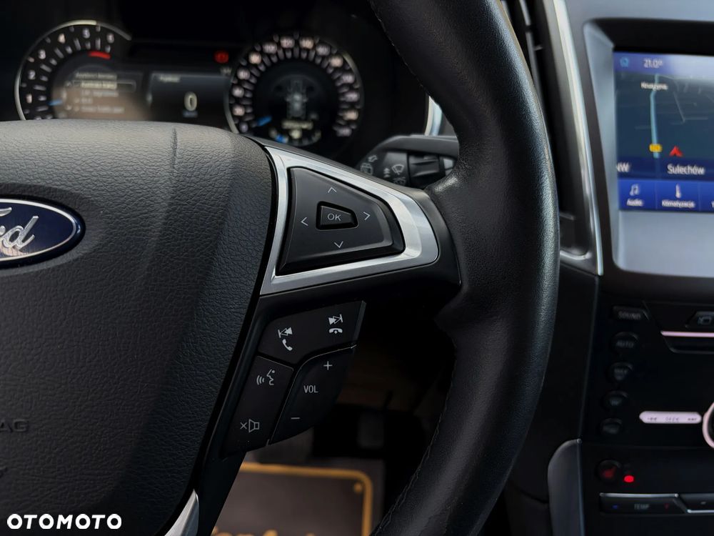 Ford S-Max 2.0 EcoBlue Titanium - 25