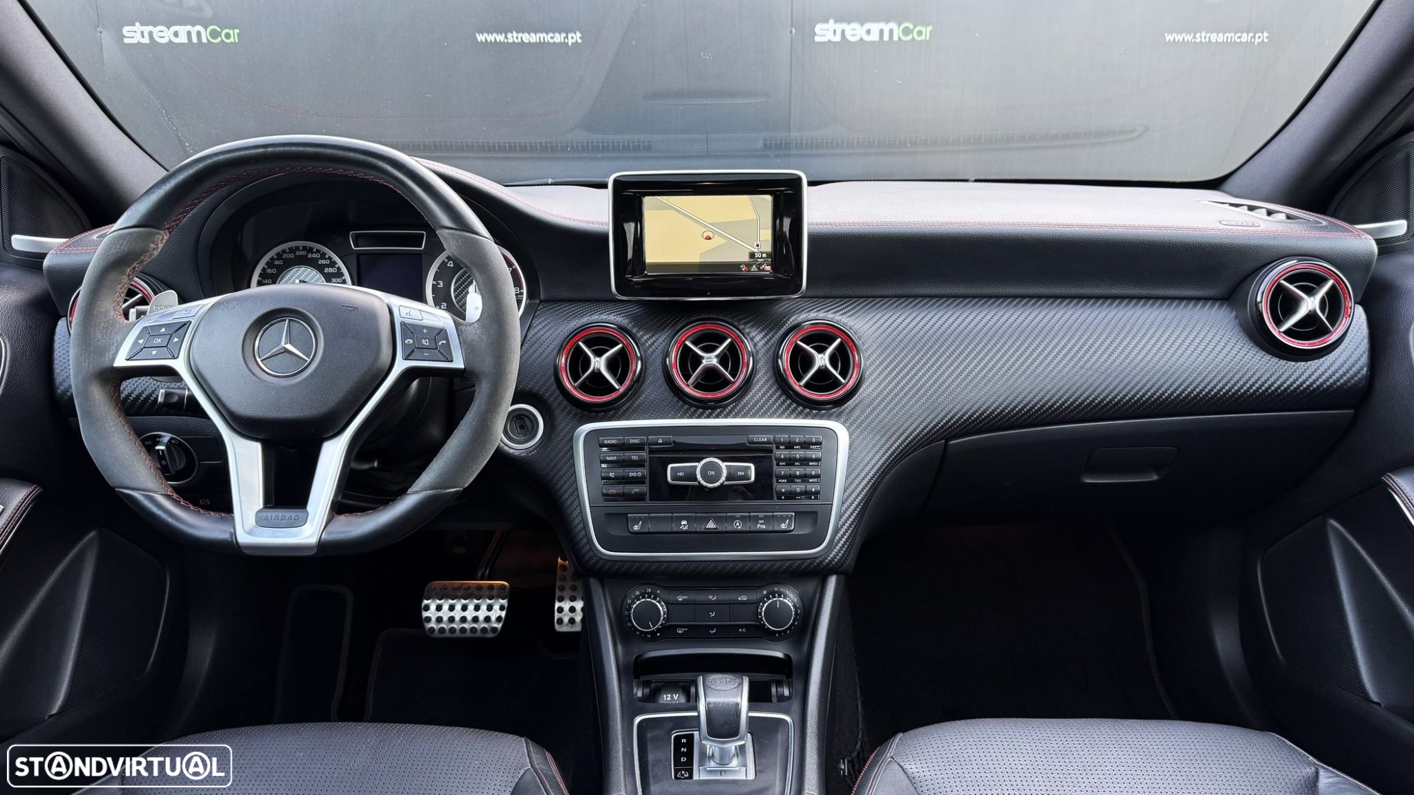 Mercedes-Benz A 45 AMG 4Matic Speedshift 7G-DCT - 15