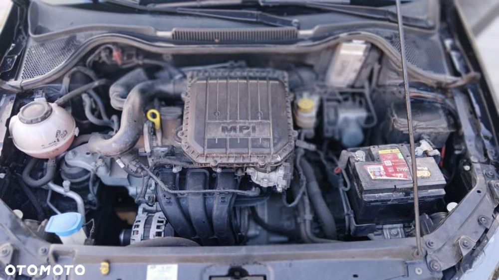 Volkswagen Polo 1.0 Comfortline - 10