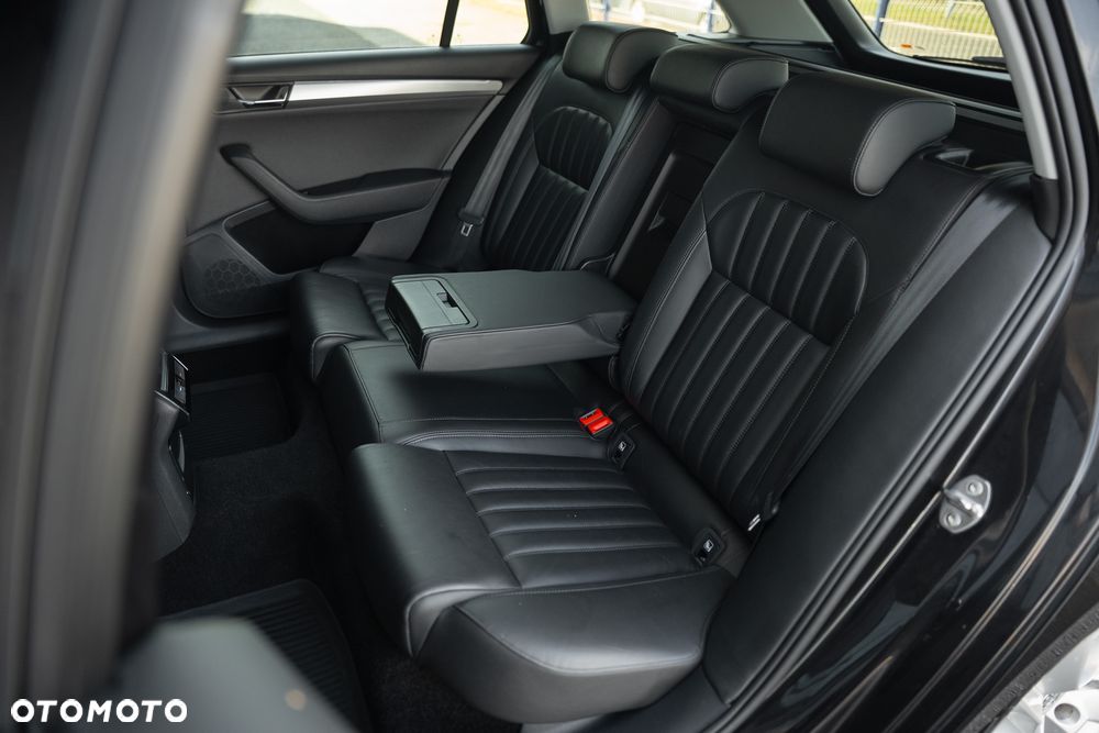 Skoda Superb 1.5 TSI ACT DSG Style - 35