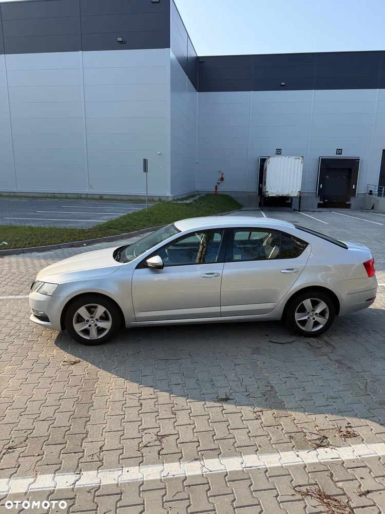 Skoda Octavia 1.6 TDI Ambition - 7